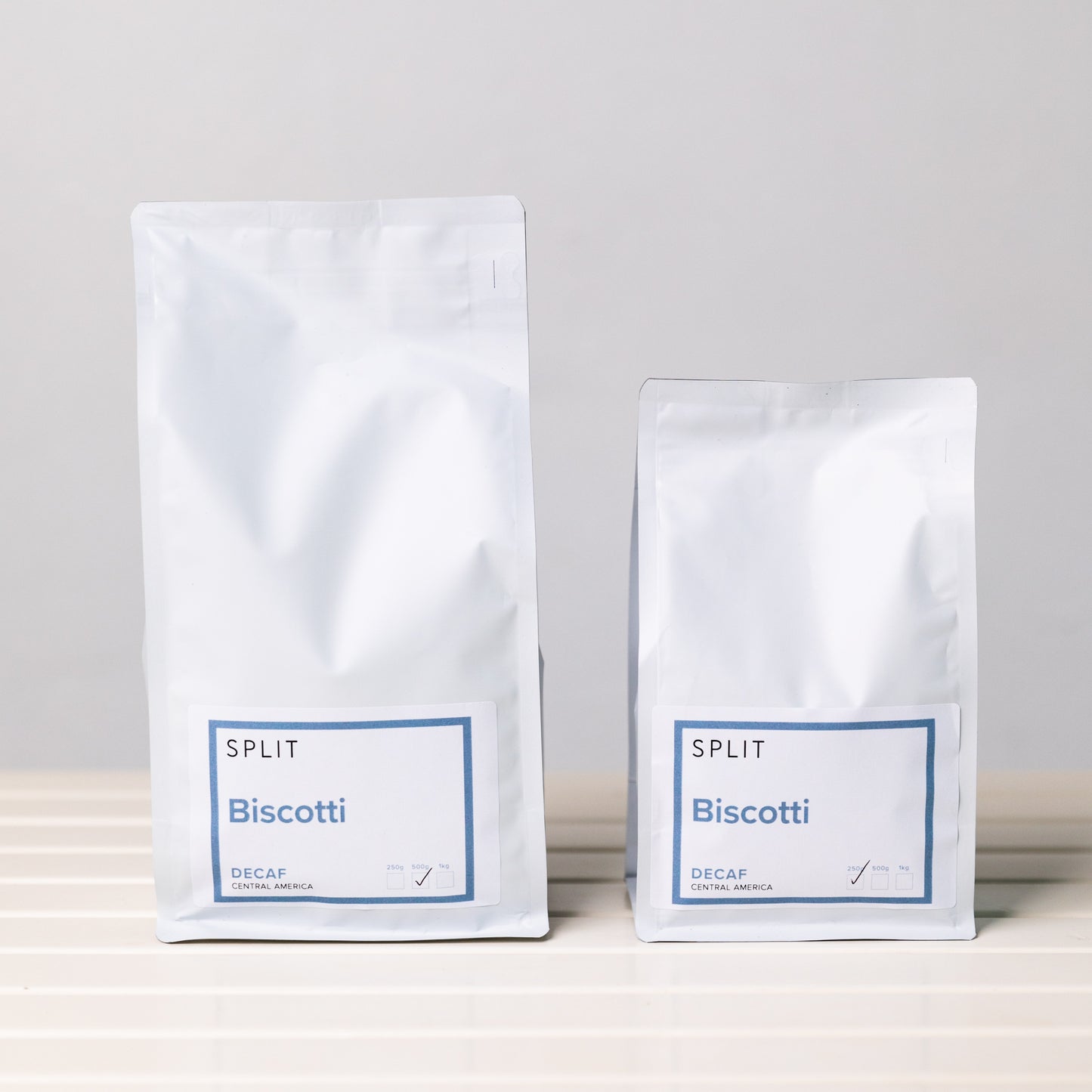 Split Coffee Decaf - Biscotti